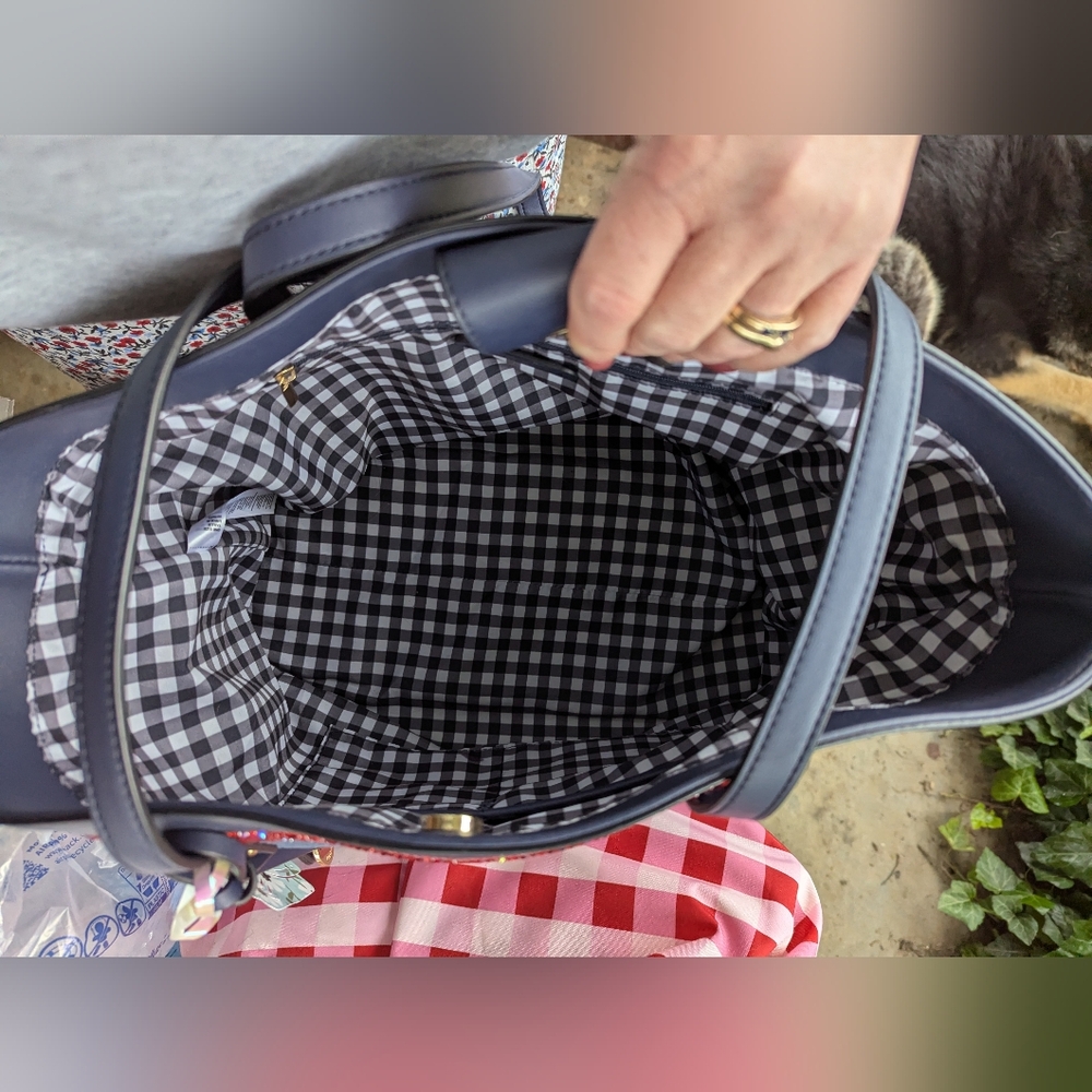 UPCYCLED ๐ ๐ DON'T BE KOI ๐๐ Leather/Woven Cotton TOTE๐ฟ PEACE GARDEN DESIGNS - Picture 14 of 15